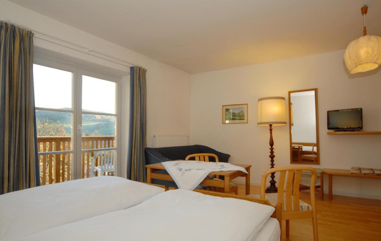 Hotel Rose Wenzer ฟีแอ ภายนอก รูปภาพ